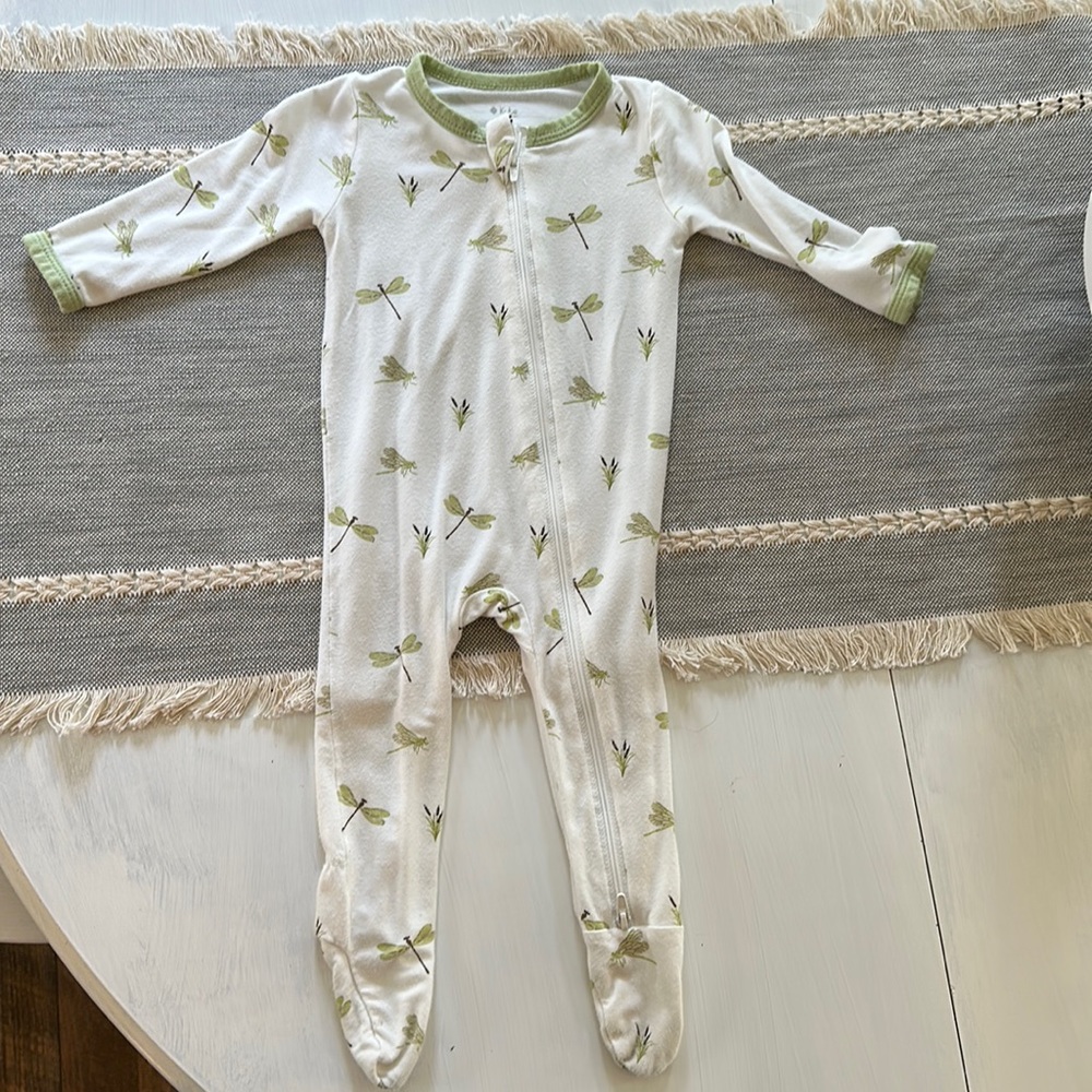 Kyte baby zippered Footie 3-6 months